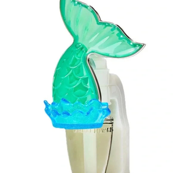 Bath & Body Works Ariel Adjustable Wallflowers Plug-in Night Light NWT - Picture 3 of 7